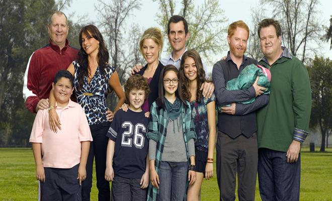 دانلود زیرنویس فارسی سریال Modern Family